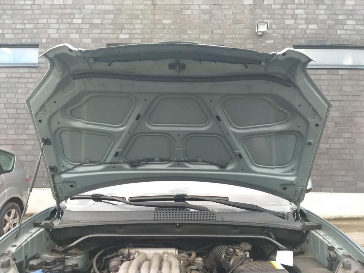 Hyundai Tucson original Motorhaube Hellblaumetallic Bj.2005